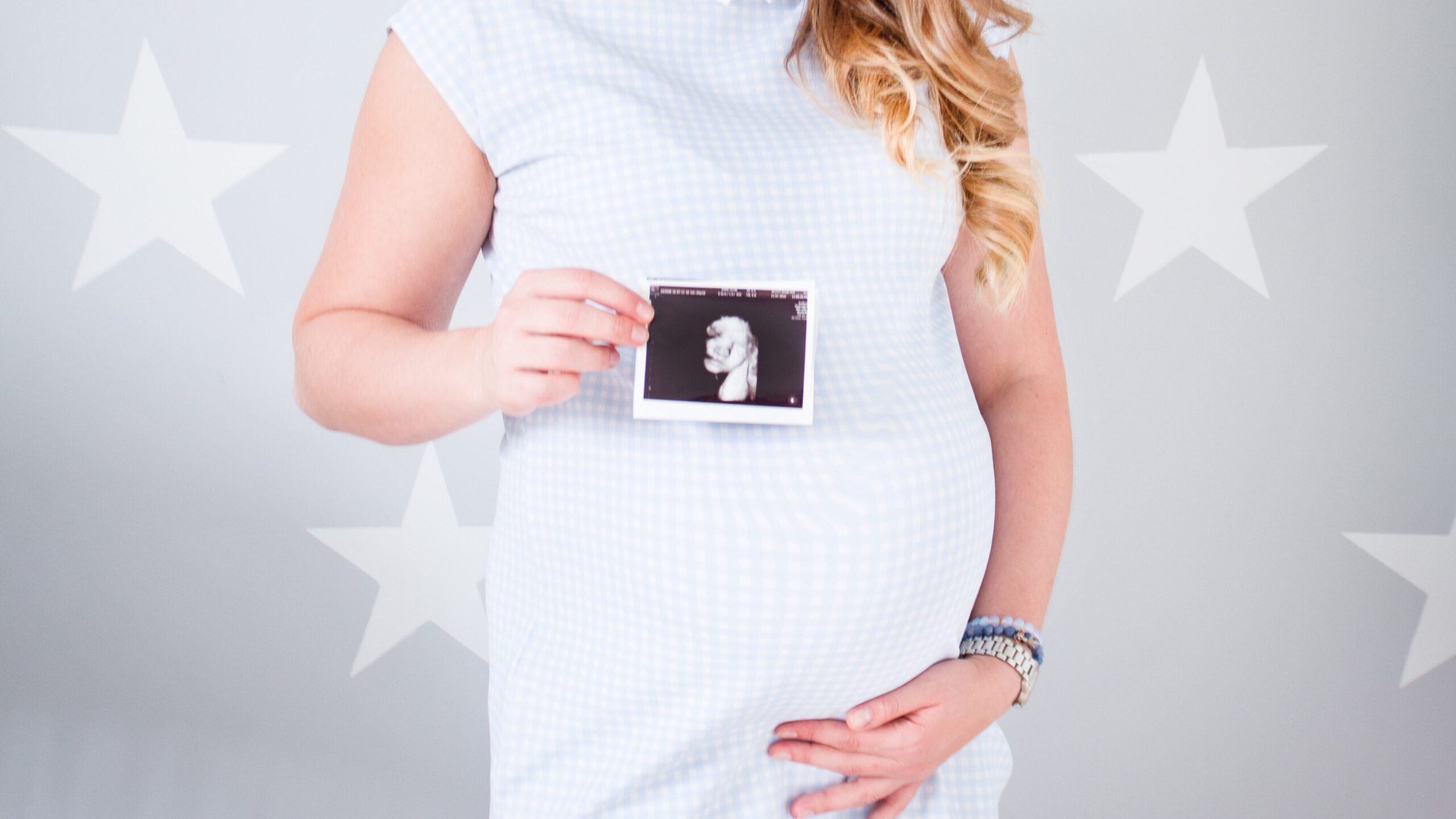 Surrogate Mothers FAQ - Happy Future Surrogacy